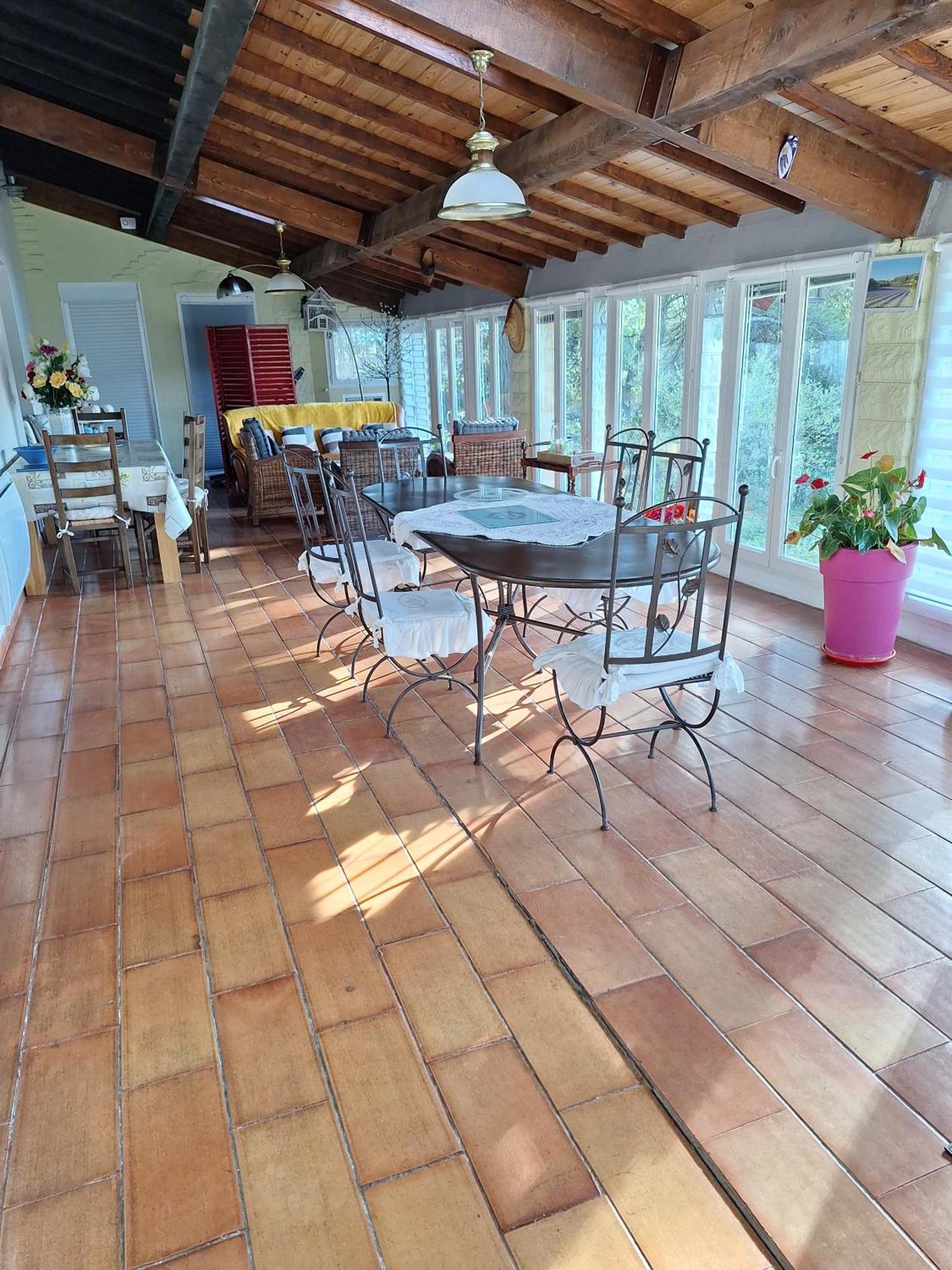 Les Vallons Holiday Home Lioux Exteriör bild